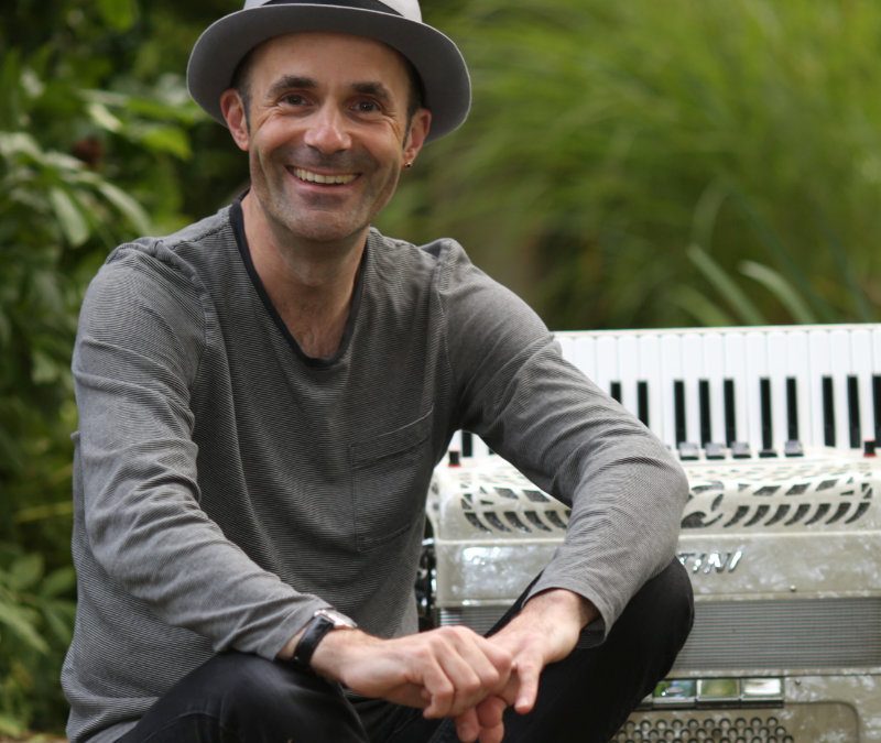 Luke Carver Goss, Accordion, Singer