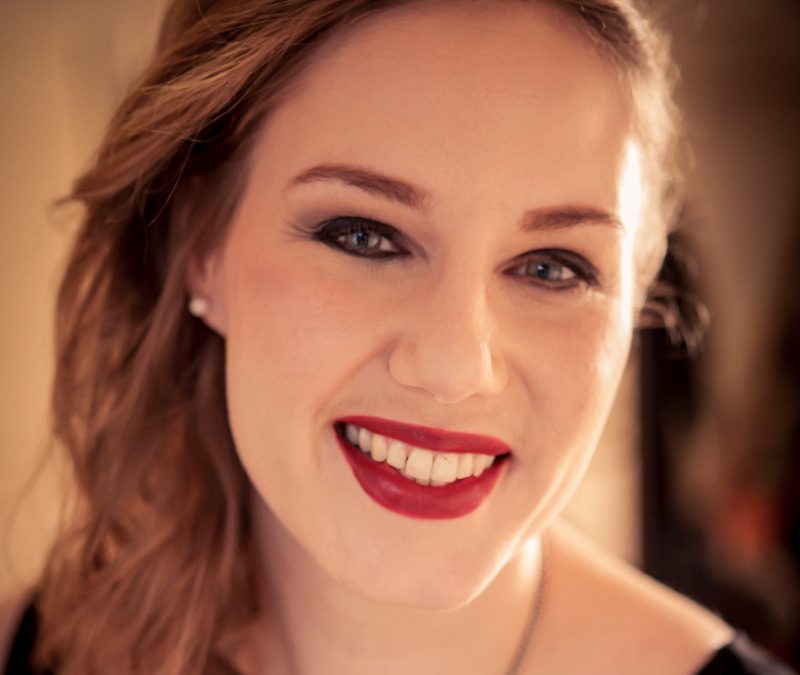 Deborah Holborn, Mezzo Soprano